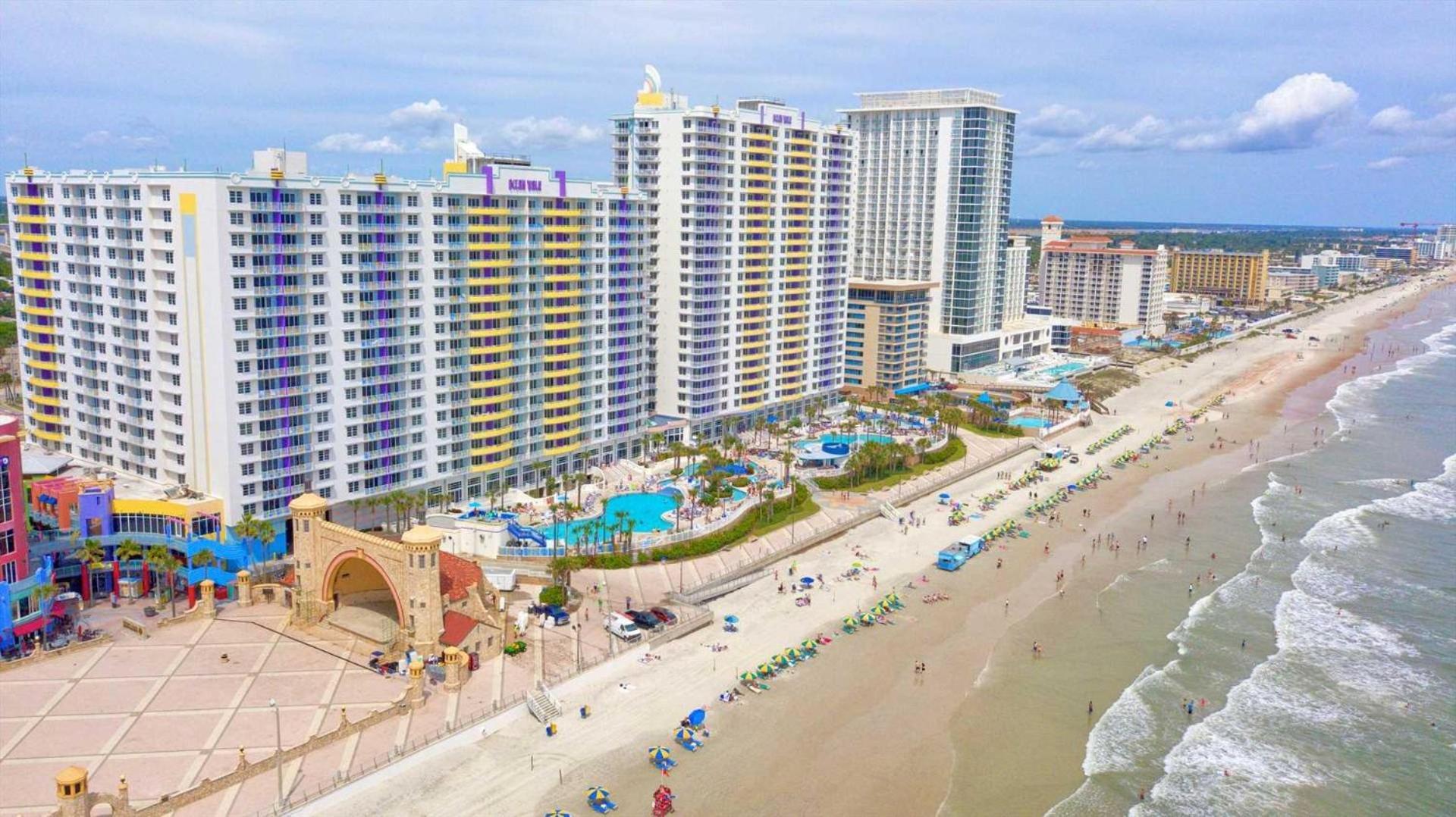 Luxury 11th Floor 1 Bedroom Direct Oceanfront Wyndham Ocean Walk Daytona | 1107 * Daytona Beach